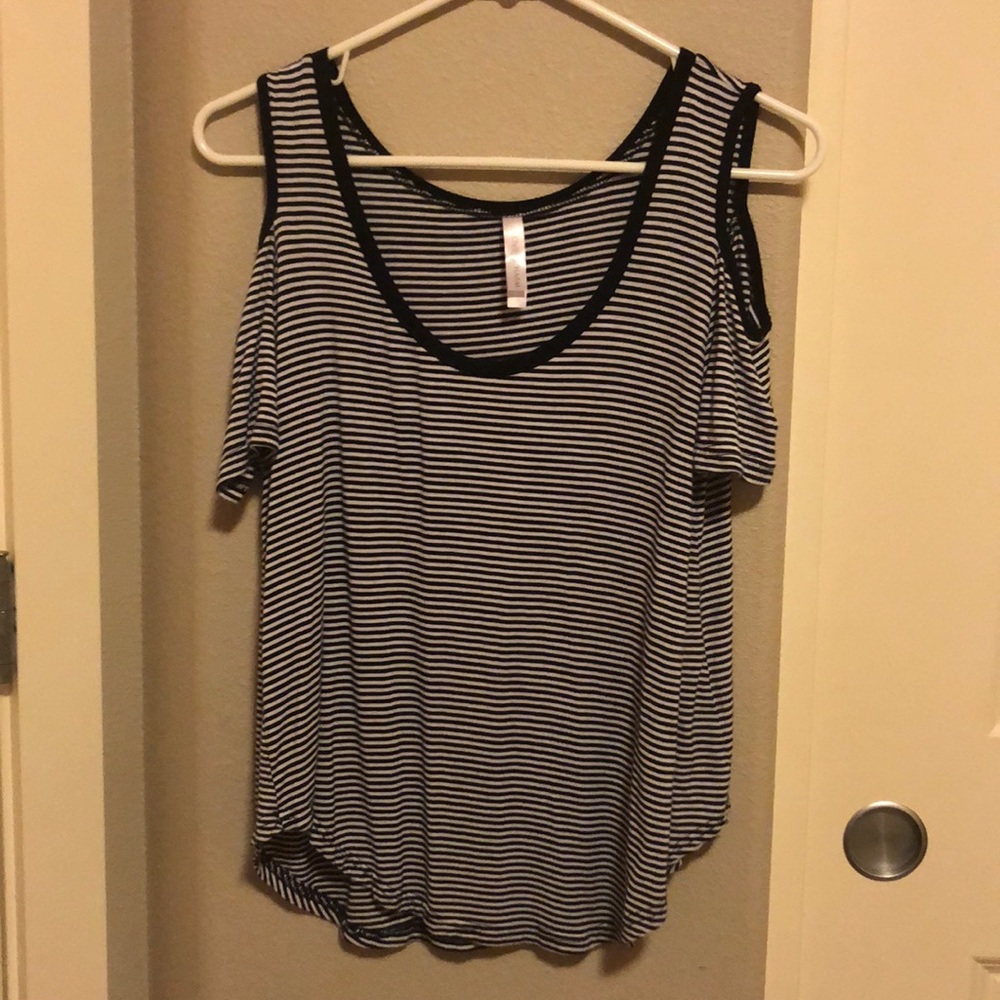 Over the shoulder shirt
